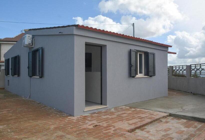 ベッドアンドブレックファースト Home Pacifico