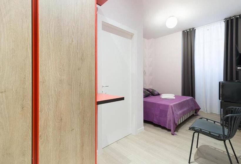 住宿加早餐  House Of Design Casati