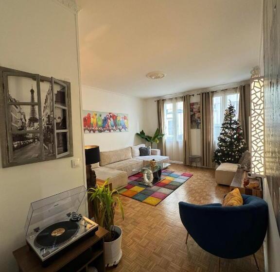 ベッドアンドブレックファースト Near The Palace Of Versailles Breakfast+parking