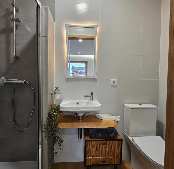 Bed and Breakfast On The Way   Mindelo Beach/guest House