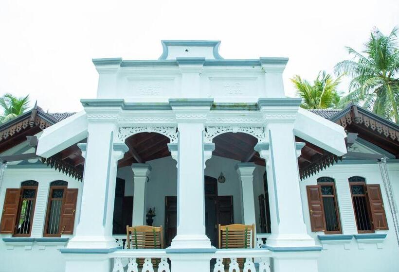 Bed and Breakfast Ranagiri Relaxing Bungalow