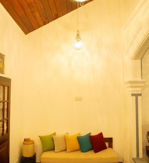 Bed and Breakfast Ranagiri Relaxing Bungalow