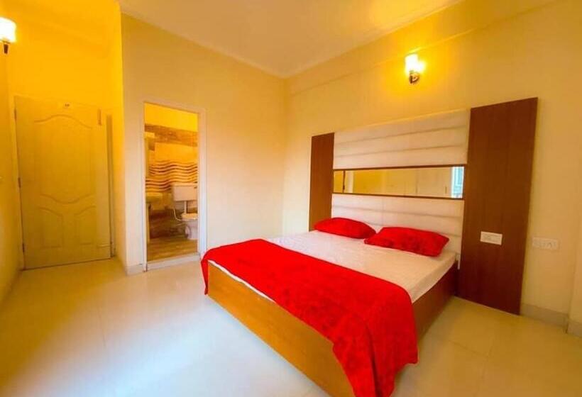 تختخواب و صبحانه Staymaker Durgapur