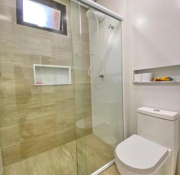 Flat Com Varanda E Serviços No Riviera Green