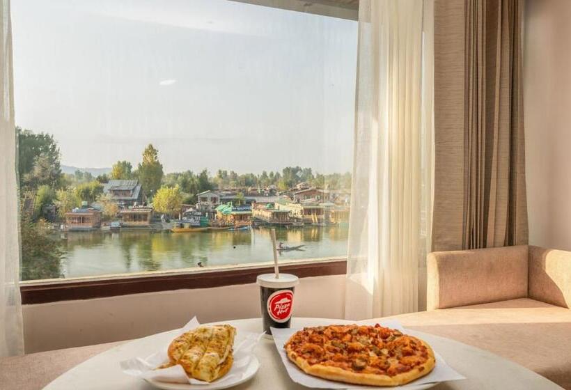 فندق 11 Boulevard