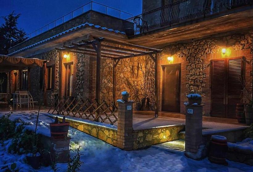 ホテル Agriturismo Il Casato Mag Il Vaglio