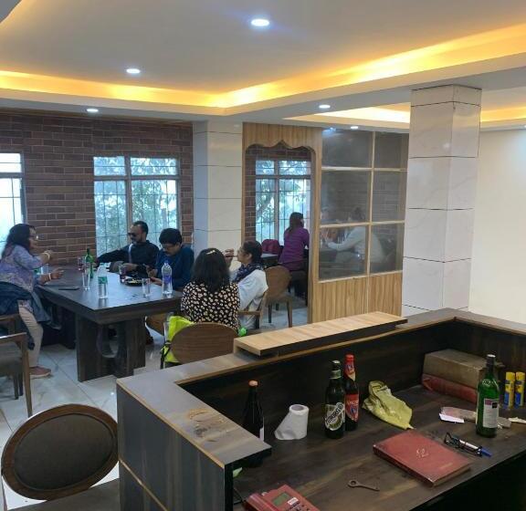 Отель Ananta Inn