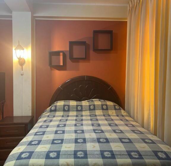 فندق Arc & Suites