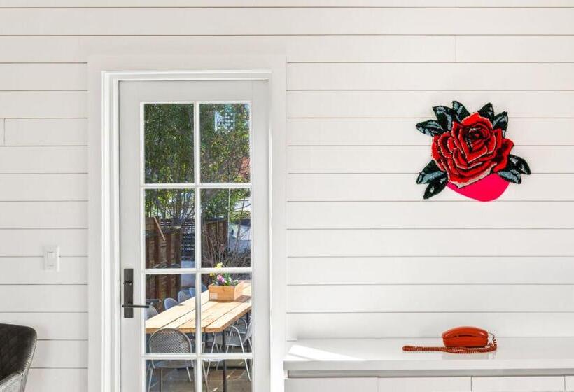 ホテル Boutique Room Steps From Downtown Mall Rose Jean   Room 4