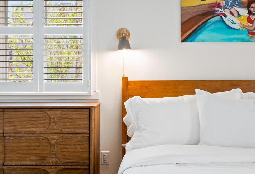 ホテル Boutique Room Steps From Downtown Mall Rose Jean   Room 5