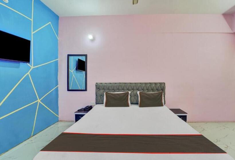 Hotel Collection O The Lotus Palace