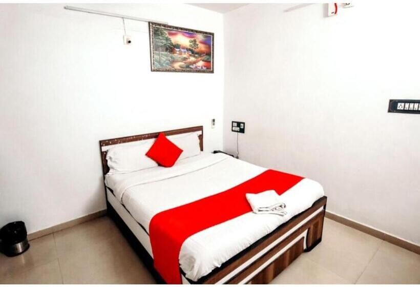 酒店 Day Night Stay, Surat