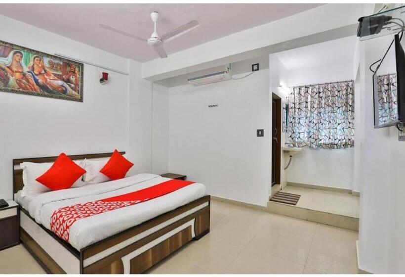 酒店 Day Night Stay, Surat