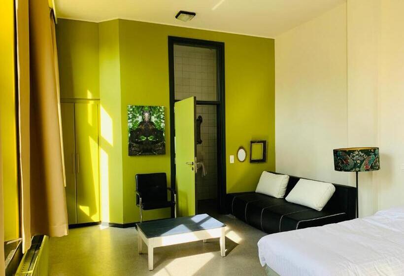 בית מלון כפרי De Lotuspoort Met Mihr S B&b In De Abdij Van Bornem