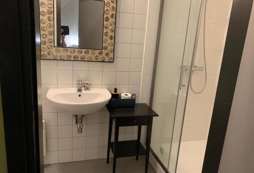 בית מלון כפרי De Lotuspoort Met Mihr S B&b In De Abdij Van Bornem