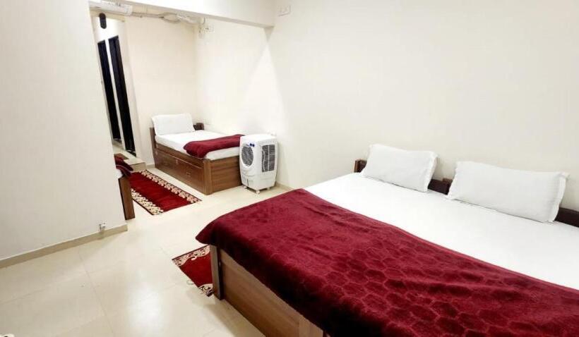 فندق Desert Inn, Bhuj