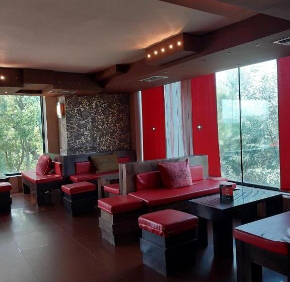 Отель Different