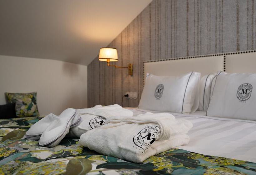 ホテル Dona Maria