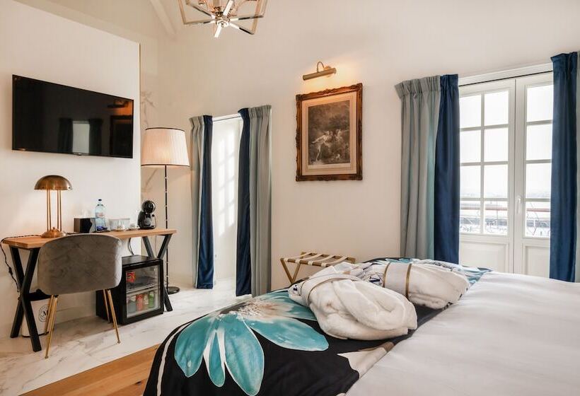 ホテル Dona Maria