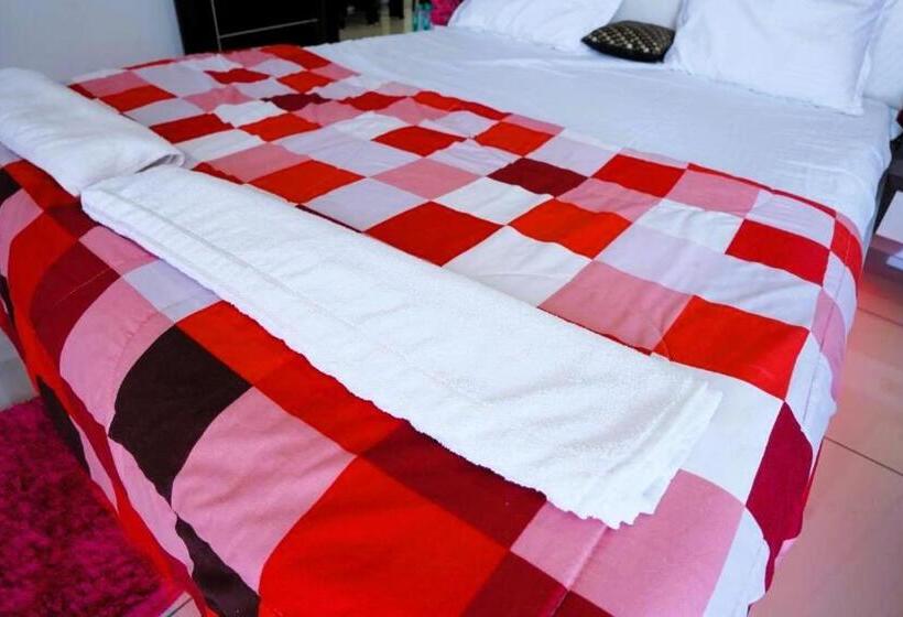 בית מלון כפרי Fortune Penthouse 11th Floor With Sky Orbit Swimming Pool And Gym