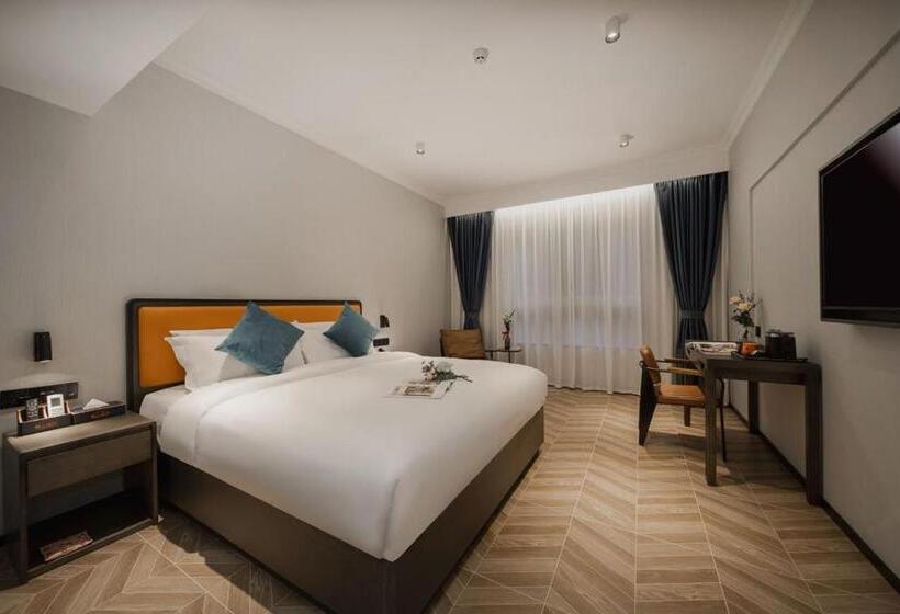 Отель Foshan Lushan