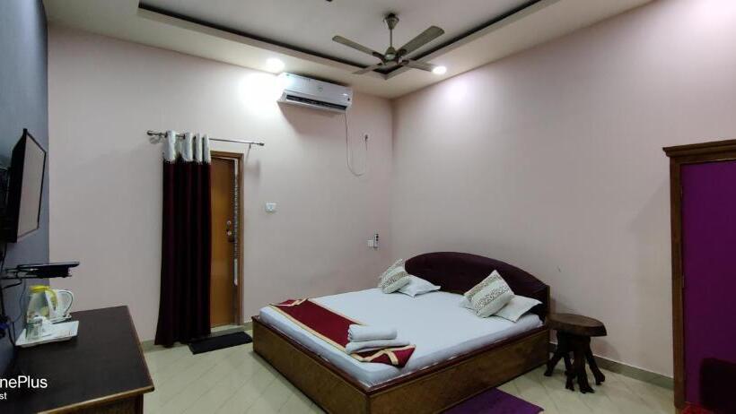 호텔 Green Reed Homestay