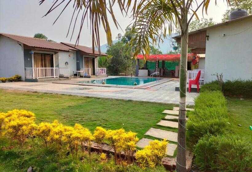 בית מלון כפרי Happy Hours Farm