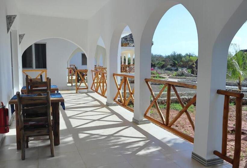 호텔 Holiday Time Bungalows Zanzibar