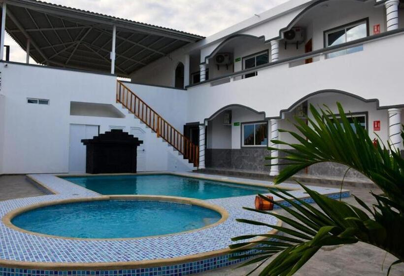 호텔 Hostal Amelia De La Rosa