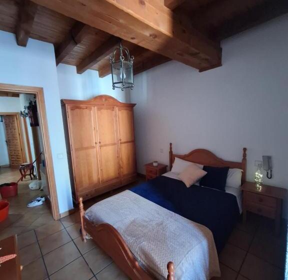 فندق Hostal El Patio Restaurante