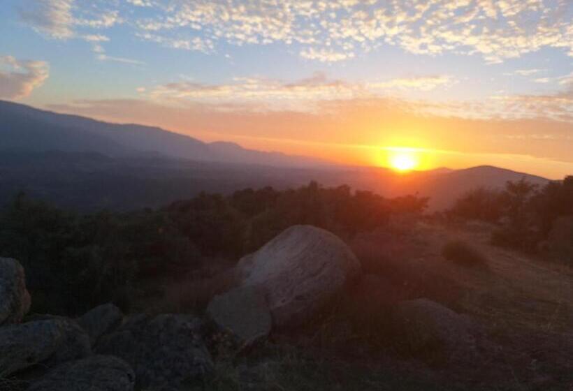 فندق Hostal El Patio Restaurante