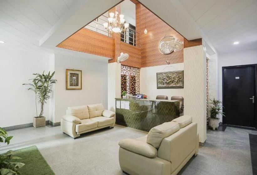 בית מלון כפרי Loomstay Royal Residency