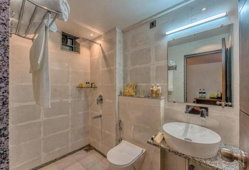 בית מלון כפרי Maurya Residency