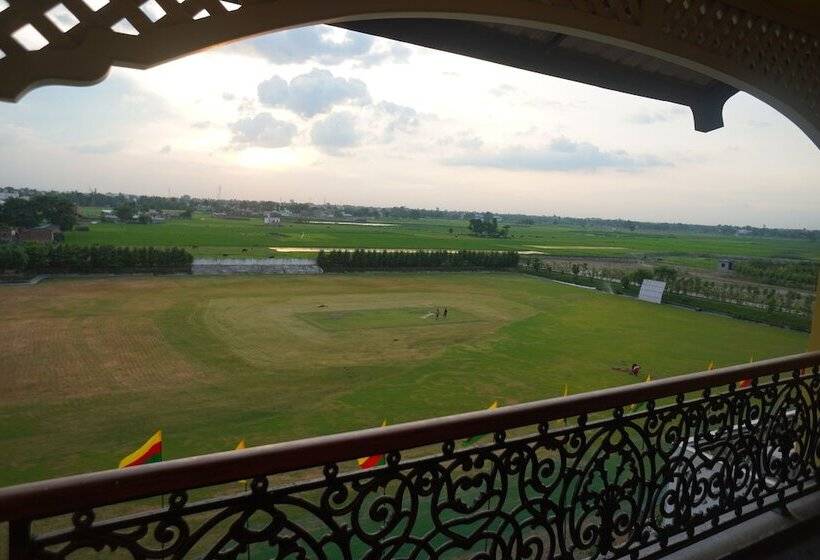 בית מלון כפרי Mayfair Purnea