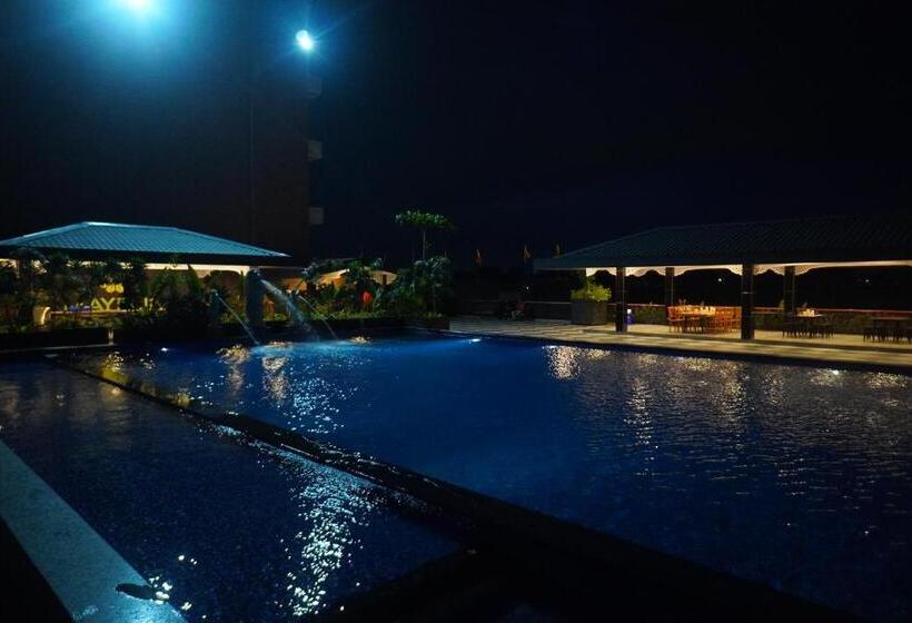 בית מלון כפרי Mayfair Purnea