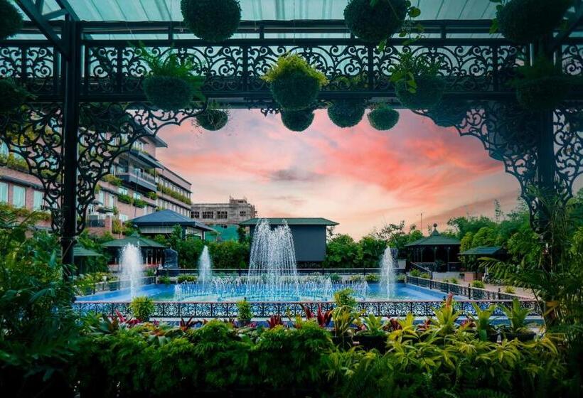 בית מלון כפרי Mayfair Purnea