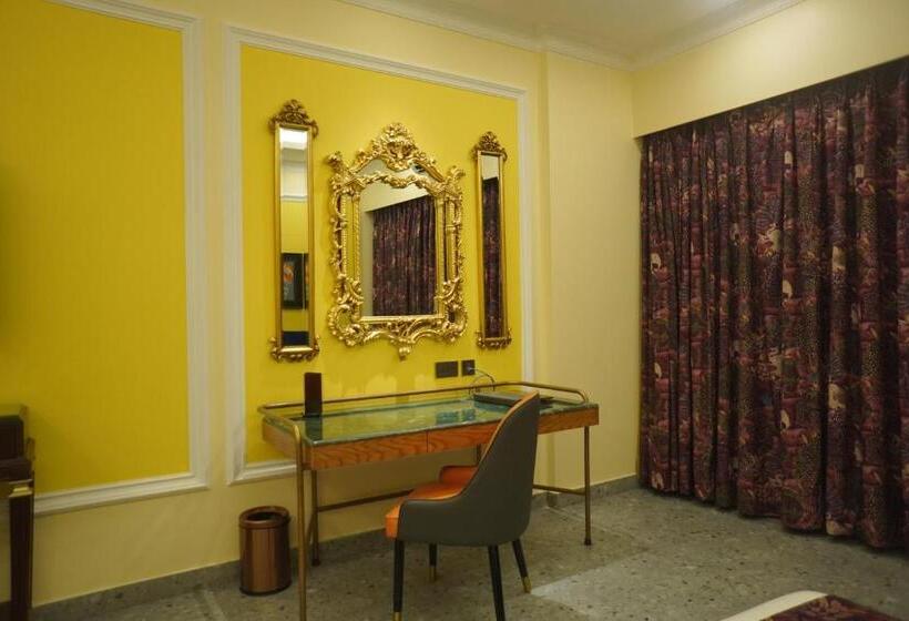 בית מלון כפרי Mayfair Purnea