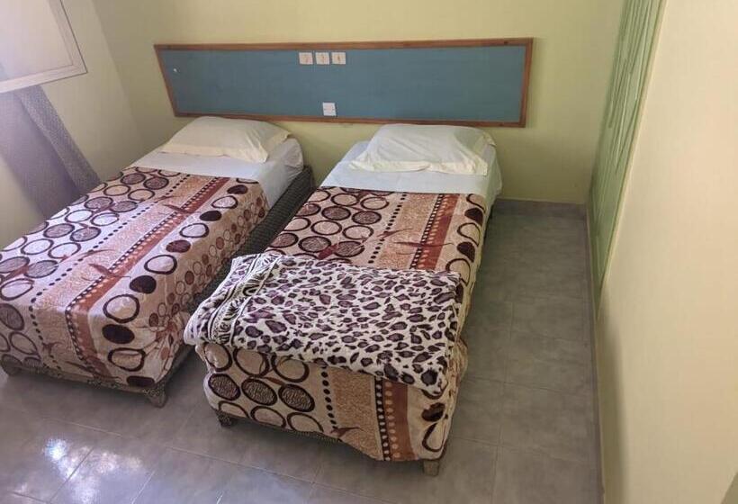 בית מלון כפרי Nagjir Plage