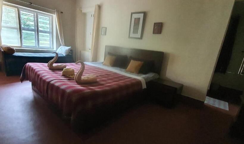 בית מלון כפרי Nakoor Volkot