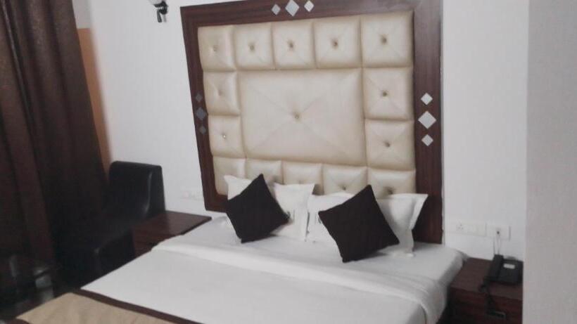 فندق New Citi Inn 22