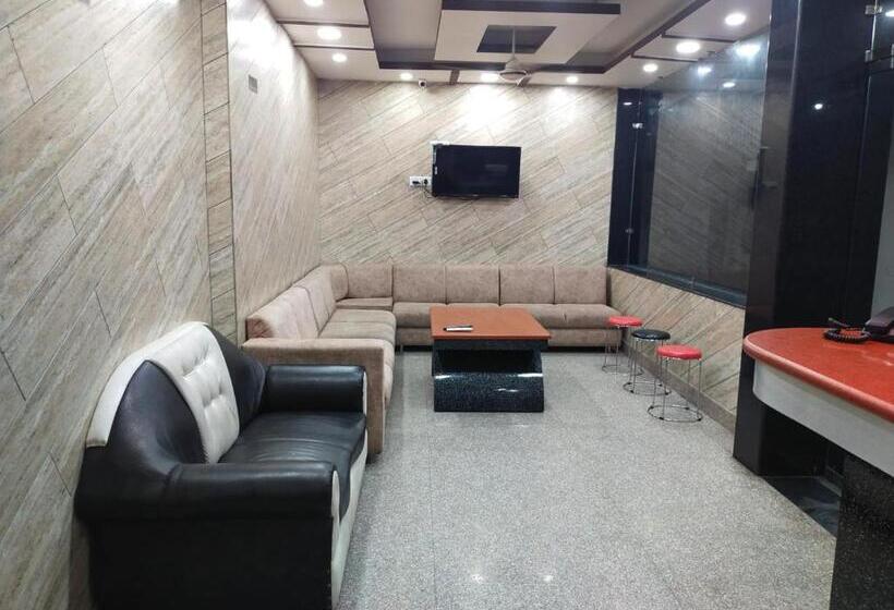 ホテル Jp International, Katra