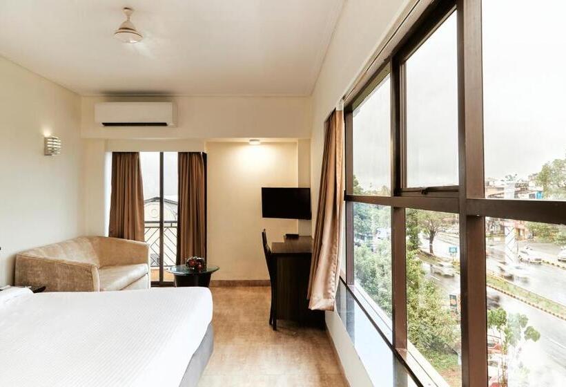 בית מלון כפרי Orion Centrally Near North Goa & Panjim