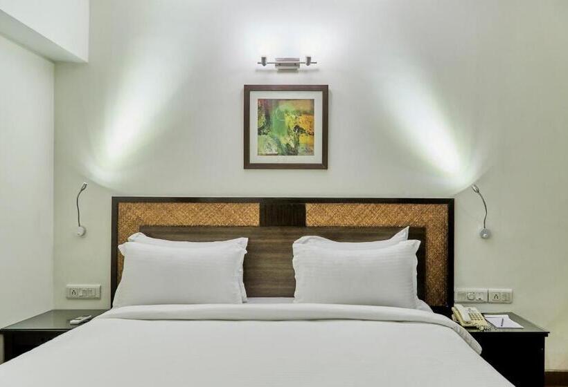 בית מלון כפרי Orion Centrally Near North Goa & Panjim