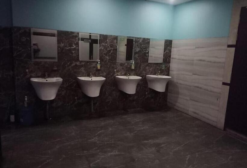 فندق Patkai Resort