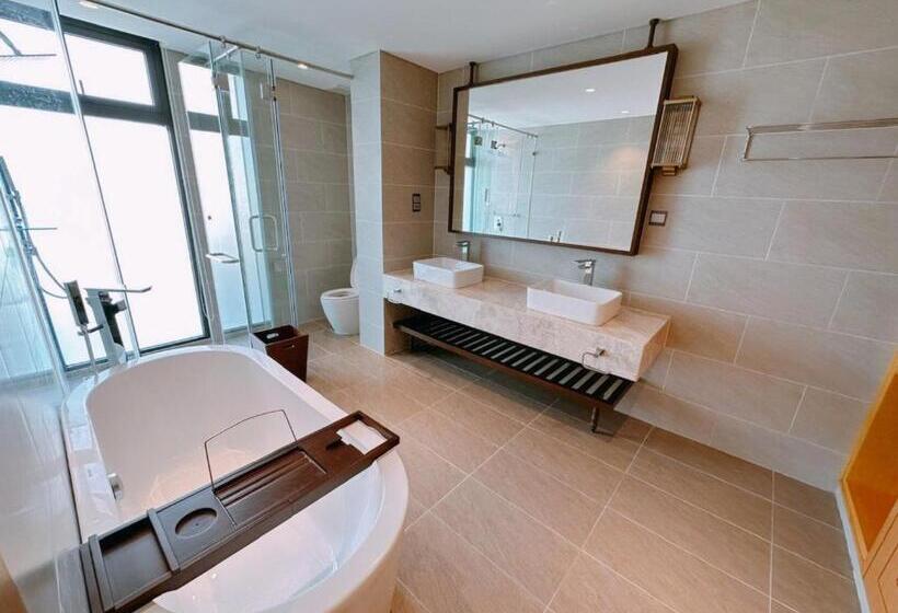 هتل Phoenix Pool Villa Cam Ranh