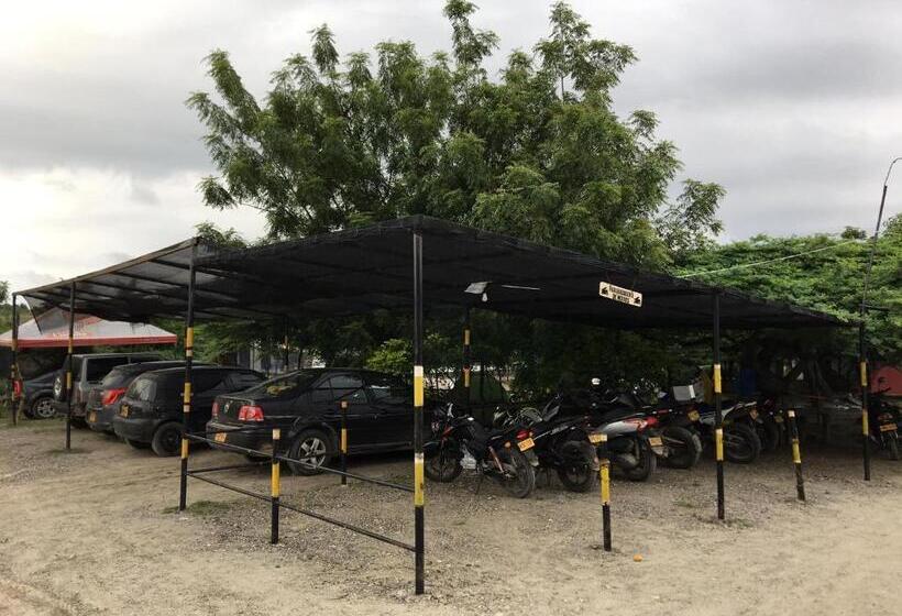 هتل Posada Turística Noches De Saturno