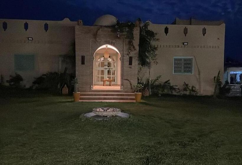 Отель Riad Koule