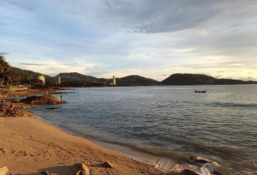 فندق Roomquest Kalim Beach