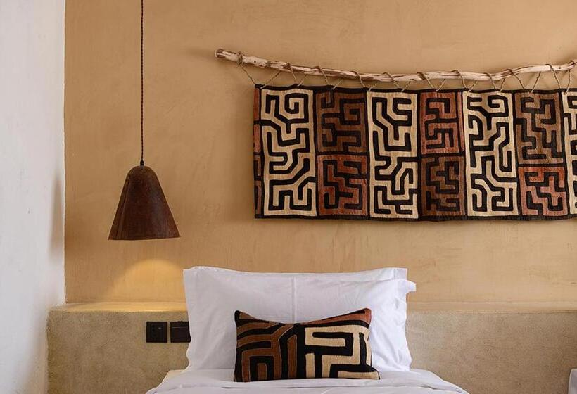 Otel South Zhongwei Resort