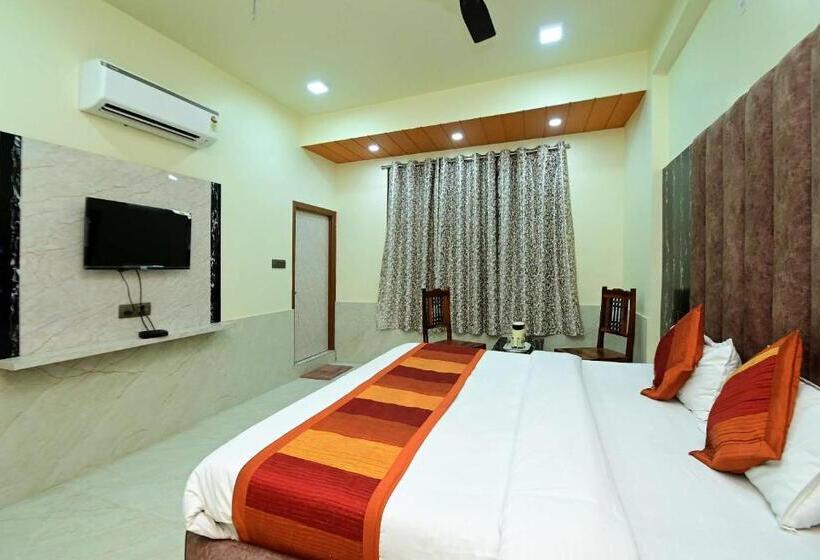 호텔 Star Palace Near Railway Station